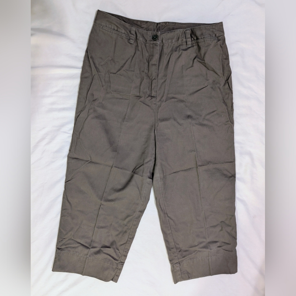 🩷5 for $50🩷 Casual Corner Annex Women's Taupe Capri Slacks Size 10
